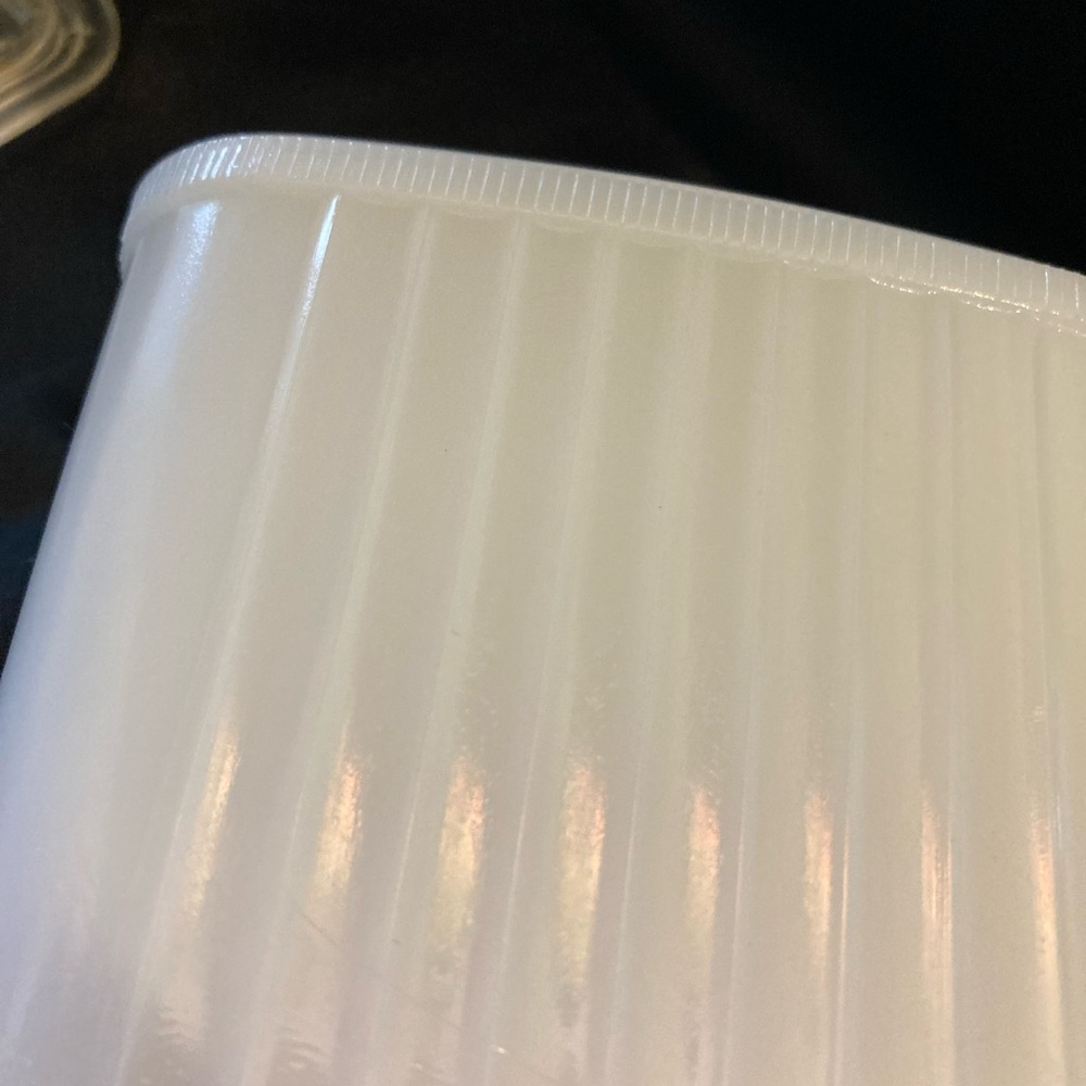 Vintage Hazel Atlas Rrefrigerator Milk Glass Storage Container - Picture 6 of 6